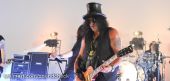 Slash solo 2012 soundcheck_walmart soundcheck (2)